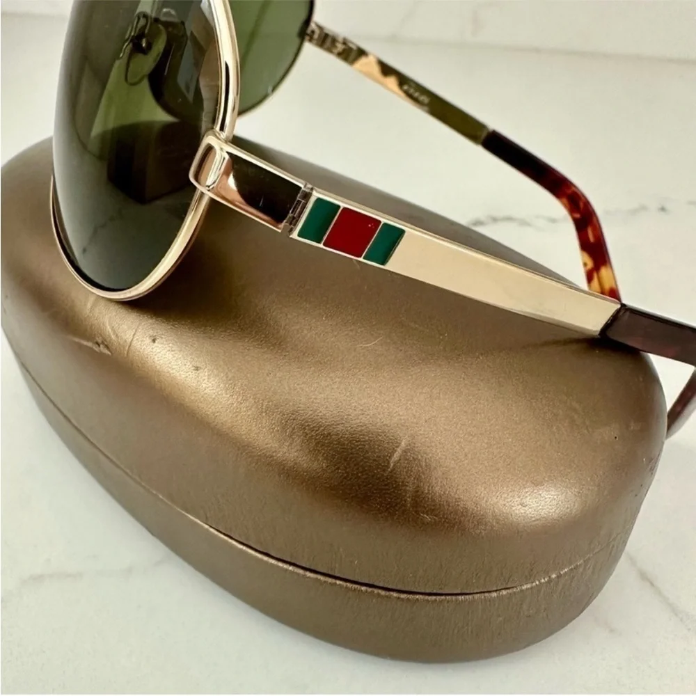 GUCCI Sunglasses GG 1813/S